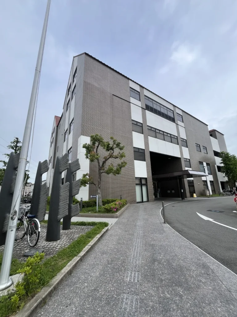伊丹市立生涯学習センター（ラスタホール）